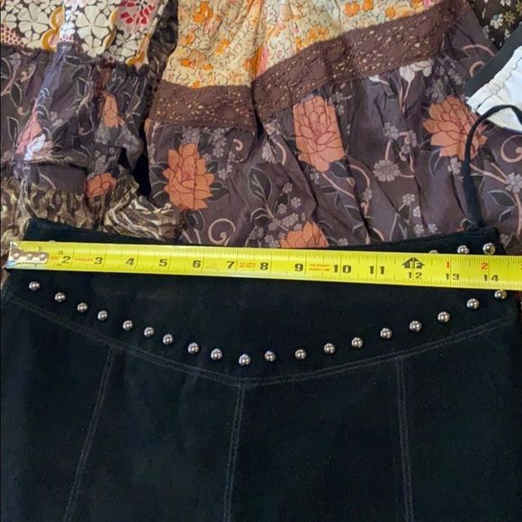 Forever 21 suede skirt - Picture 6 of 7